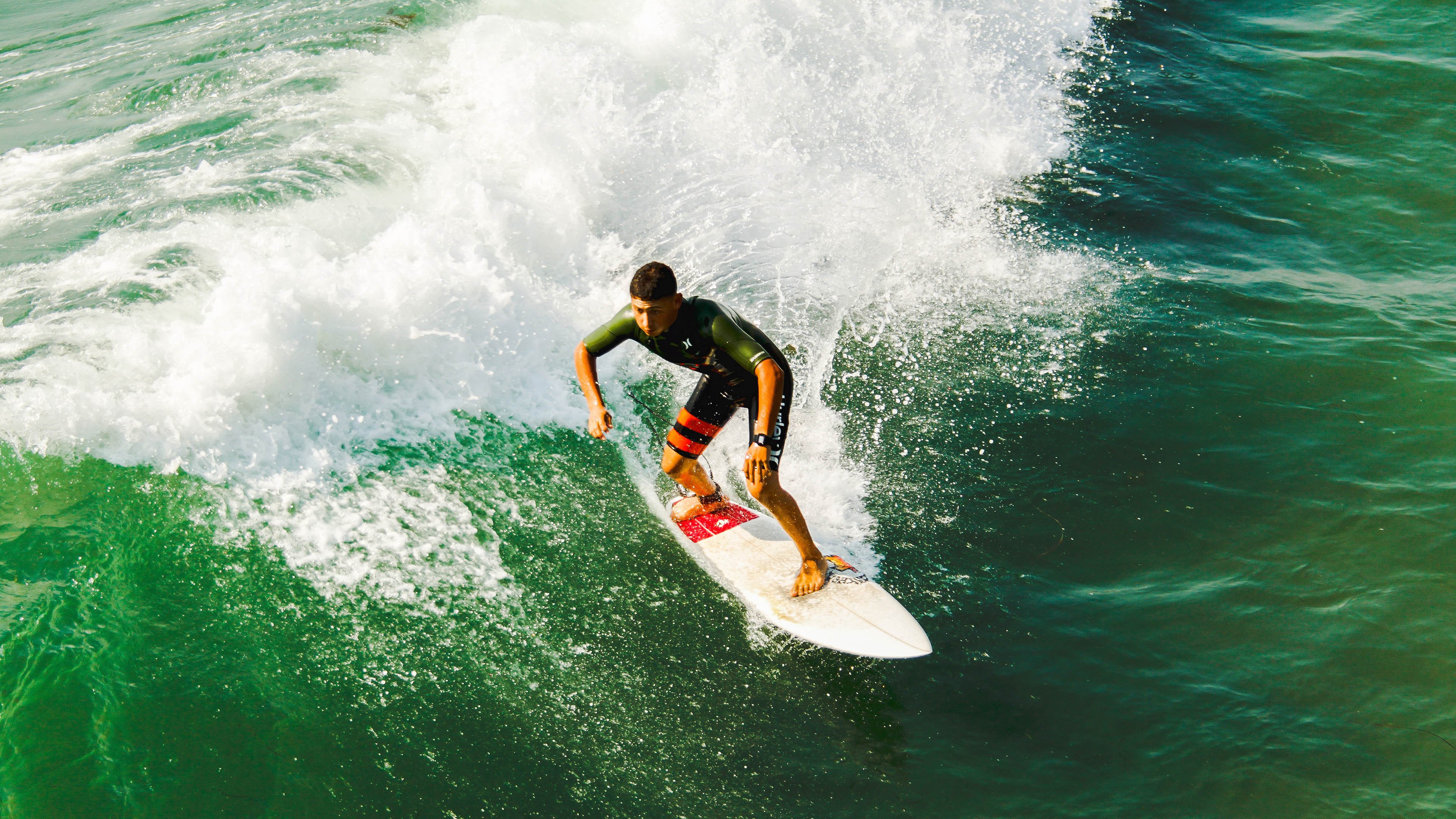_勇士开启三分狂潮，比赛节奏加快_，勇士三节120分